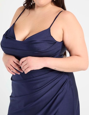 Vestido maxi de fiesta The Pattern escote V