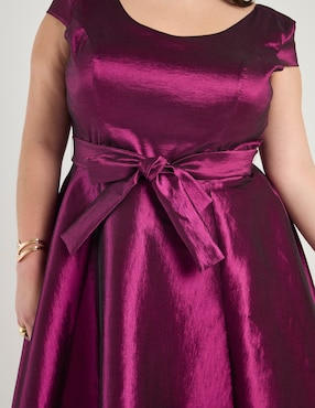 Vestido crop de fiesta Ema Valdemossa Curvy escote redondo