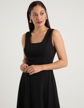 Vestido largo de fiesta Karen Olivier escote cuadrado