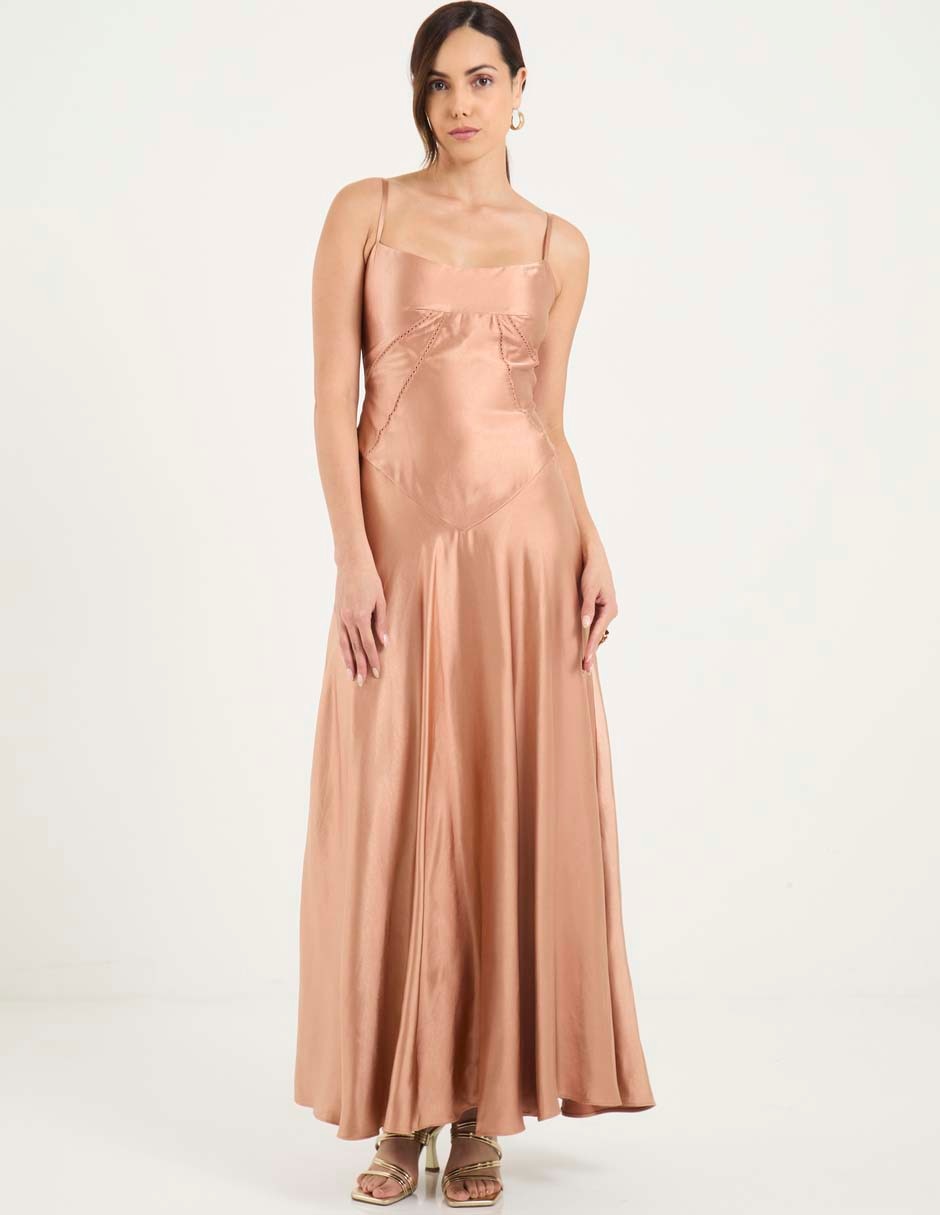 Vestido largo escote cuadrado Vestido largo escote cuadrado