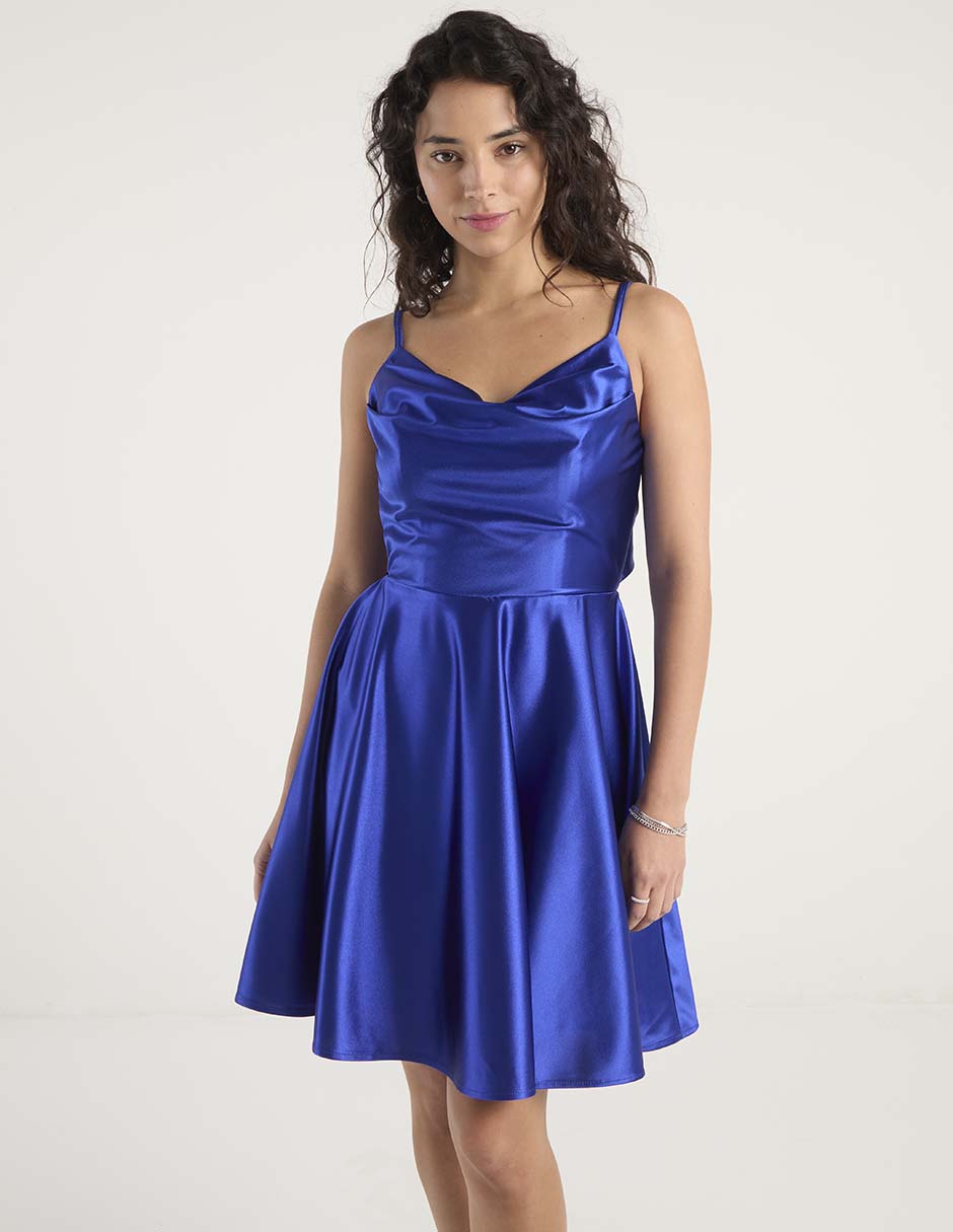 Vestido corto de fiesta escote corazón